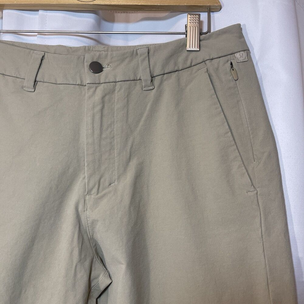 Lululemon Pants Mens 30x32 Beige Commission Slim Fit‎ VersaTwill ABC LM5A73S